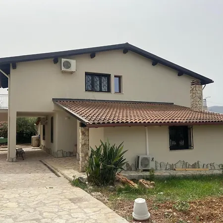 La Di Turi Villa *
